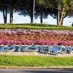 Апартаменты Spacious With Large Balcony *
