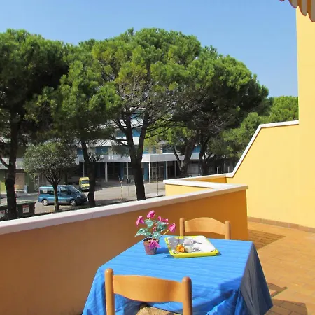 Lejlighed Spacious Up To 8 Guests Close To Thermae Bibione