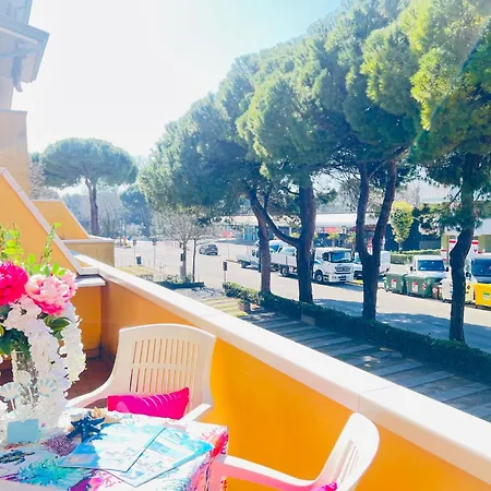 Spacious With Large Balcony Бибионе